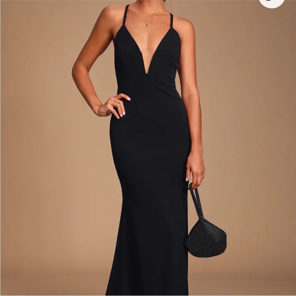 LULU’S black formal mermaid style dress
